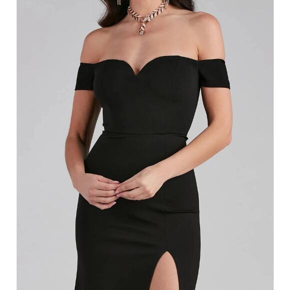 WINDSOR Women's Myra Formal High Slit Dress Size 15/16 Black Off The Shoulder - Picture 3 of 13
